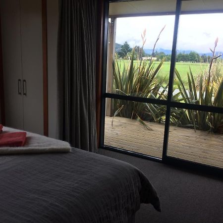 Acheron Cottages Manapouri Buitenkant foto