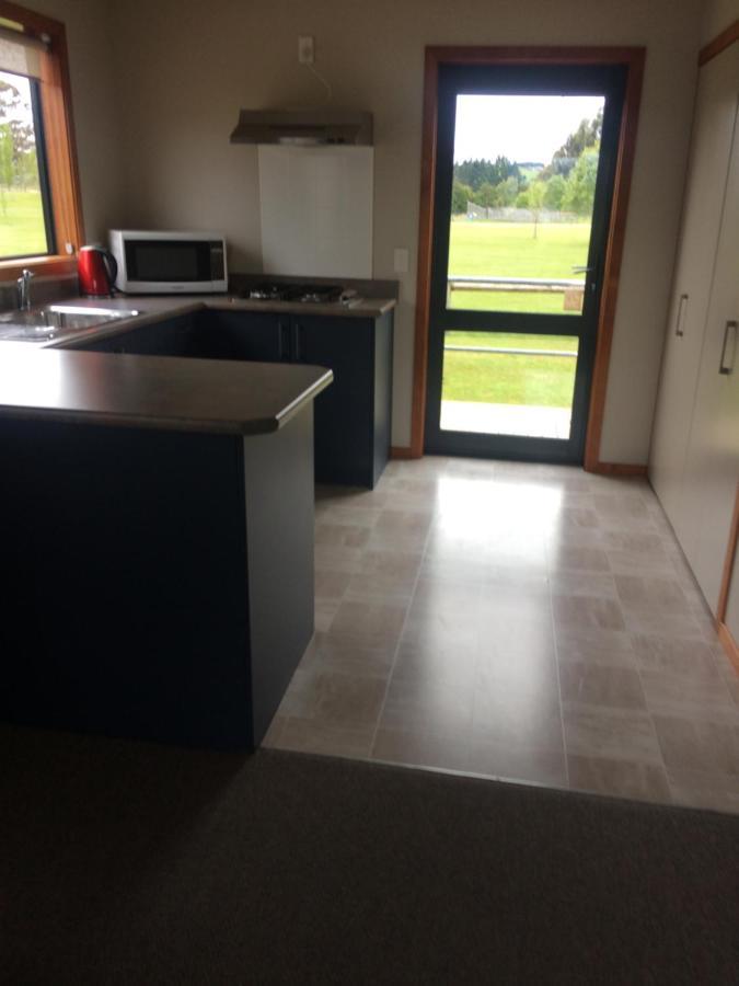 Acheron Cottages Manapouri Buitenkant foto