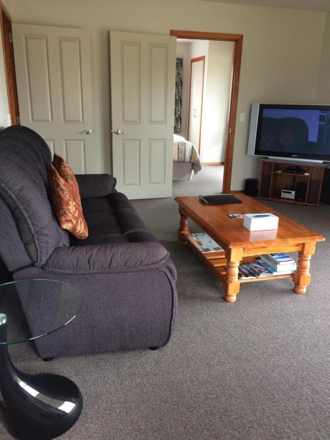 Acheron Cottages Manapouri Buitenkant foto