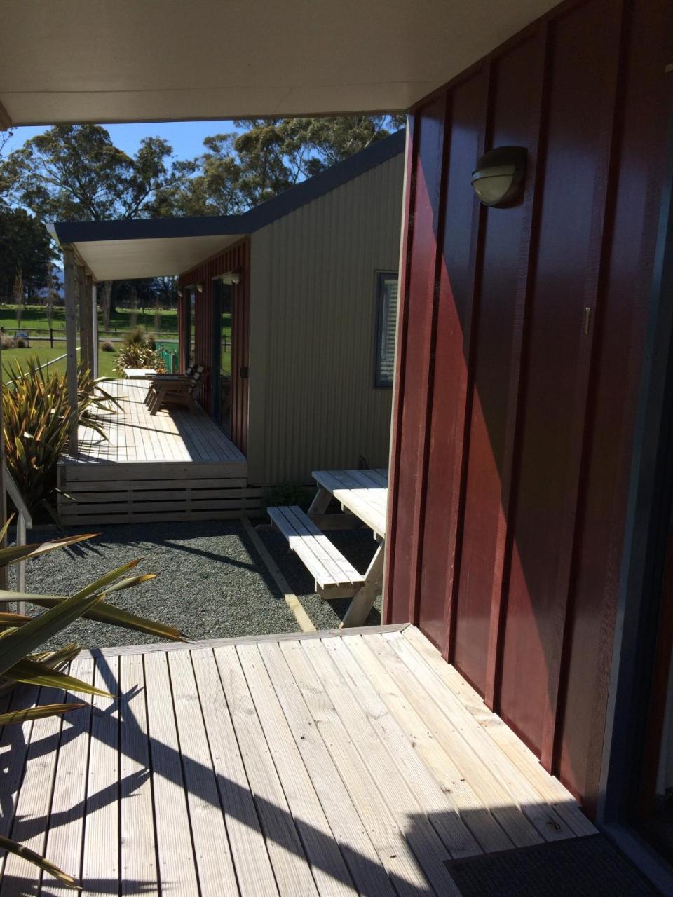 Acheron Cottages Manapouri Buitenkant foto