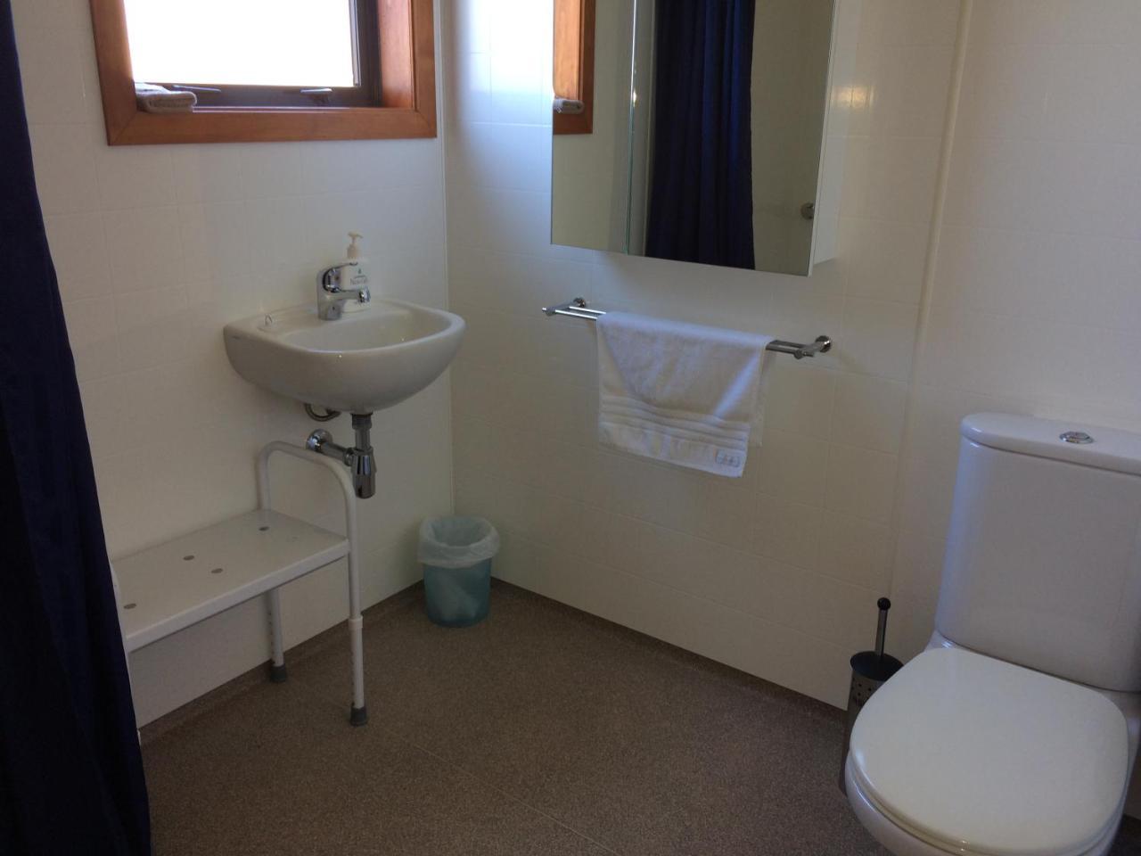 Acheron Cottages Manapouri Buitenkant foto